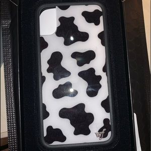 wildflower moo moo/cow phone case